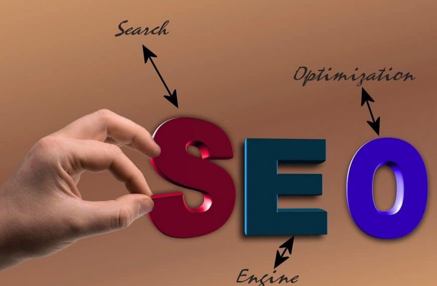 Meta tagi html z punktu widzenia SEO - znaczenie meta tagów title, description i keywords dla procesu pozycjonowania stron - słownik pojęć SEO - innveo.pl